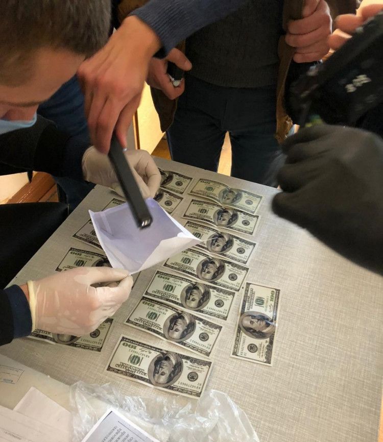 СБУ ВИКРИЛА НА ХАБАРІ ЗАСТУПНИКА ХМЕЛЬНИЦЬКОГО ВІЙСЬКОВОГО КОМІСАРА