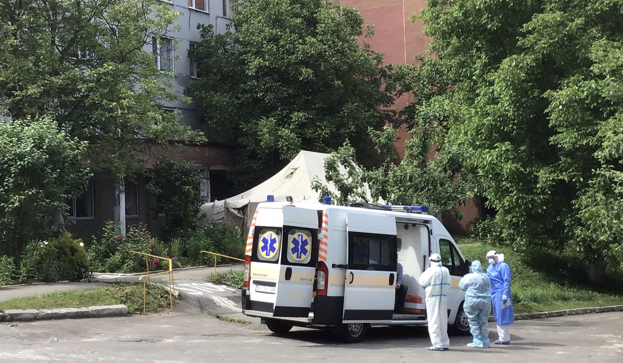 У МЕДЗАКЛАДИ ХМЕЛЬНИЧЧИНИ ГОСПІТАЛІЗОВАНО ПОНАД 1100 «КОВІДНИХ» ПАЦІЄНТІВ У МЕДЗАКЛАДИ ХМЕЛЬНИЧЧИНИ ГОСПІТАЛІЗОВАНО ПОНАД 1100 «КОВІДНИХ» ПАЦІЄНТІВ