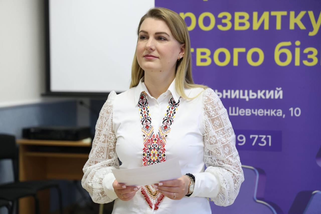 “Вірю в просту річ: якщо ти робиш те, що змінює життя людей на краще, – результати говорять самі за себе” – Оксана Вжешневська