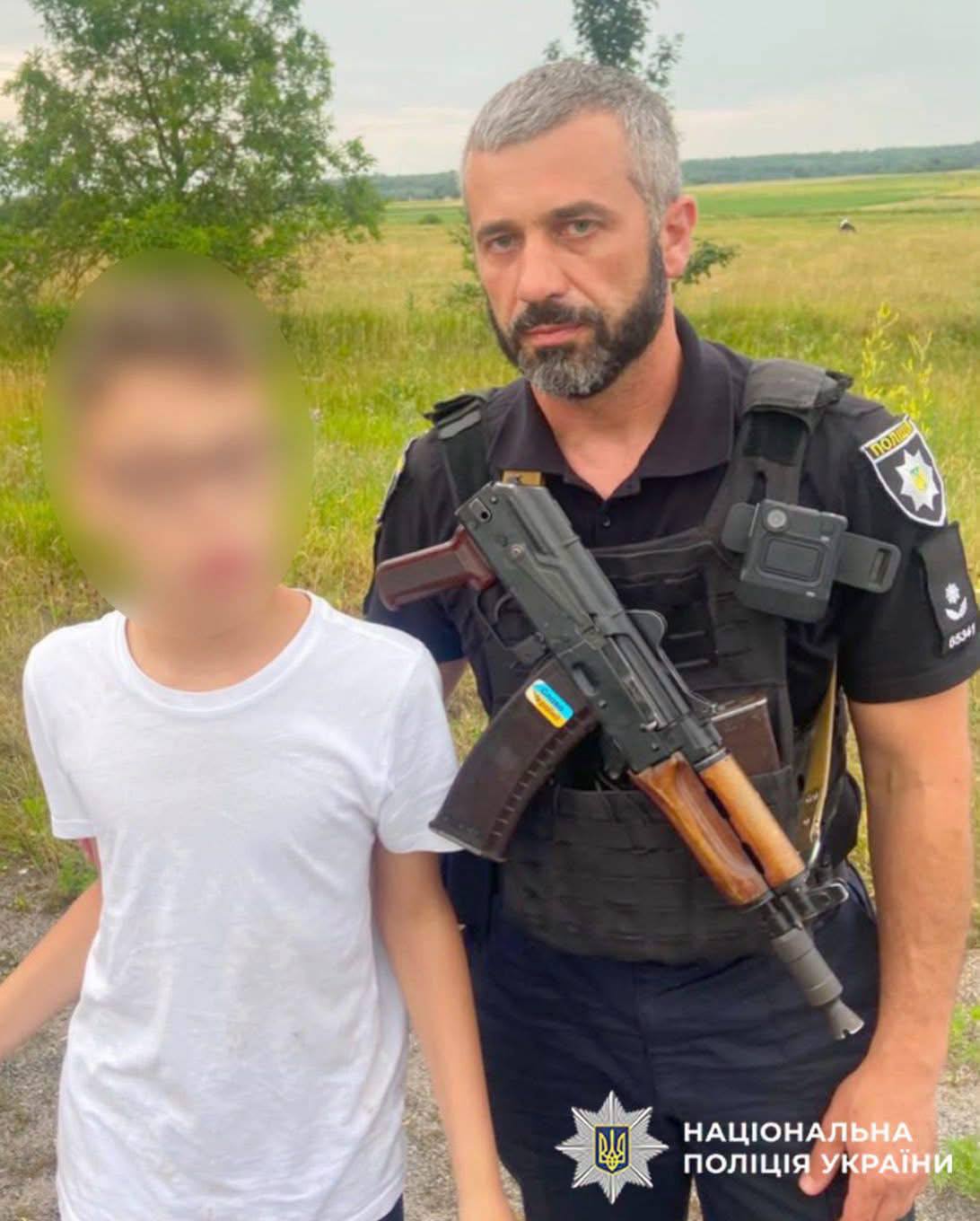 За 10 км від Старокостянтинова: небайдужі допомогли знайти зниклого хлопчика За 10 км від Старокостянтинова: небайдужі допомогли знайти зниклого хлопчика